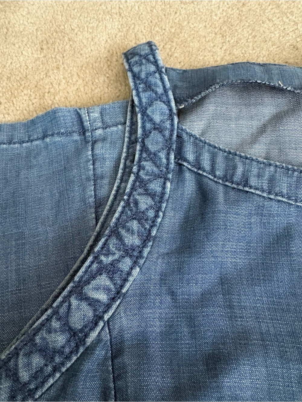 White House Black Market Denim-Look Sleeveless Top in Blue - Picture 3 of 5